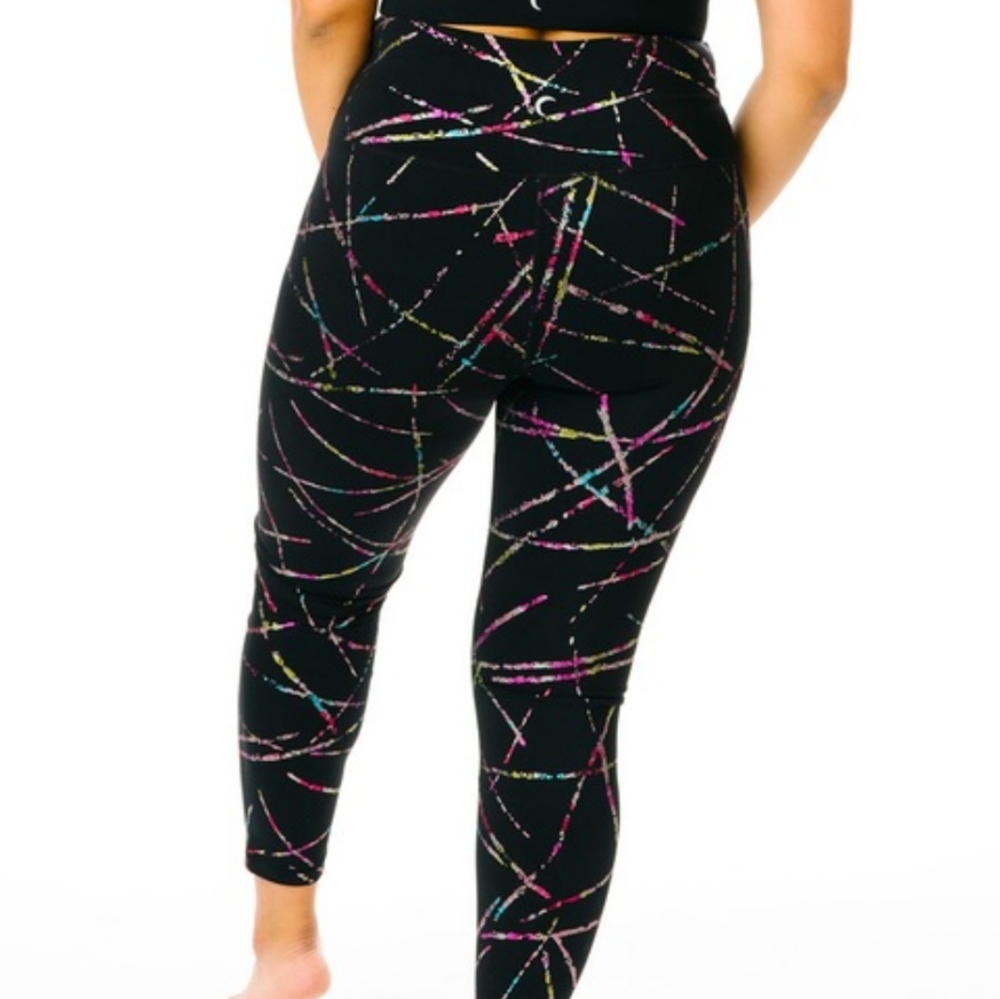 Zyia Abstract Leggings